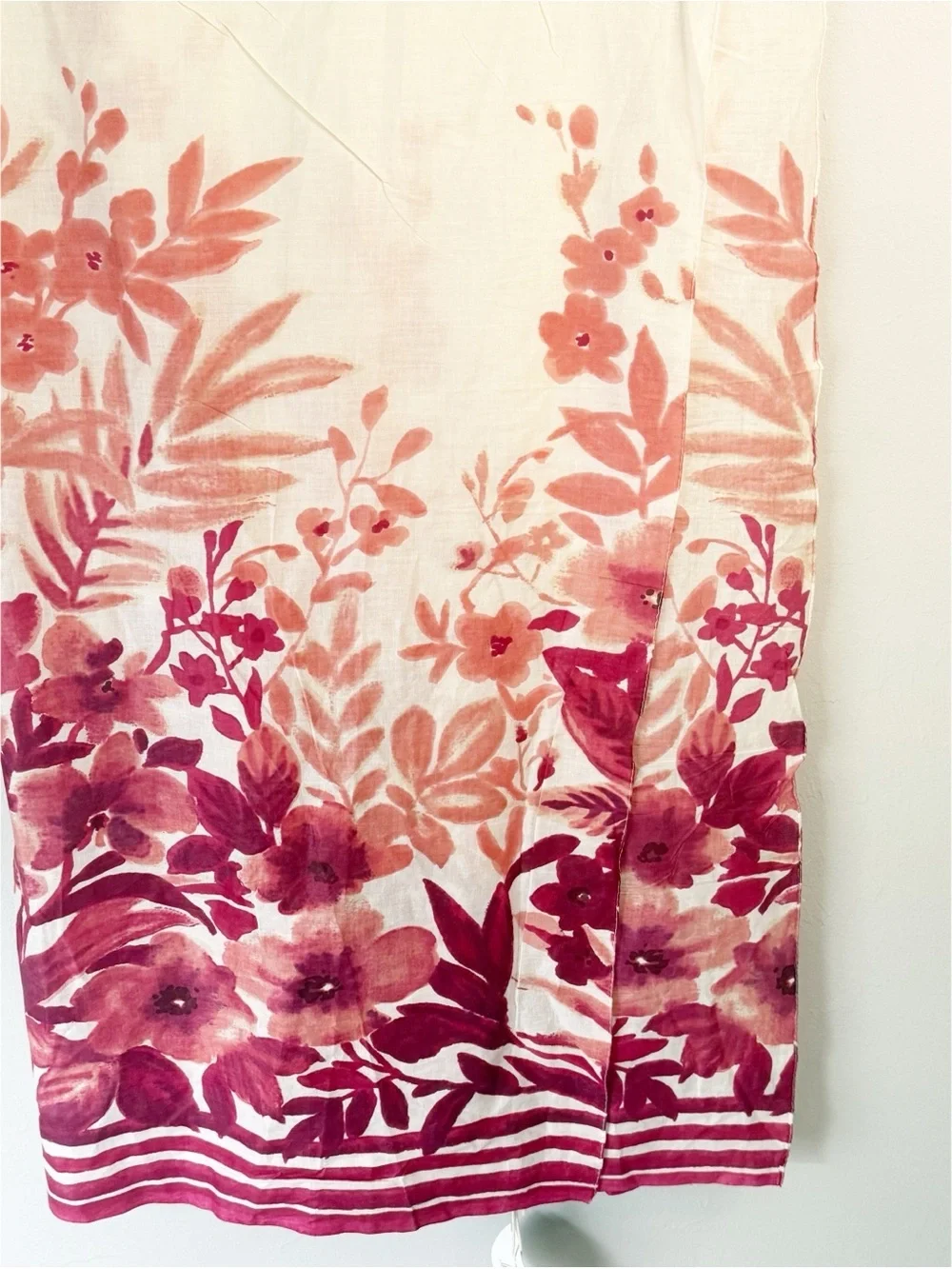 New ANTICA SARTORIA Women’s Ivory Red Floral Print Pareo Scarf Cover-Up 44”X70”
